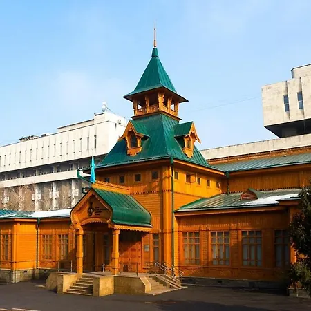 Nadezhda Apartments On Gogol Street 117-127 Almaty Exterior photo